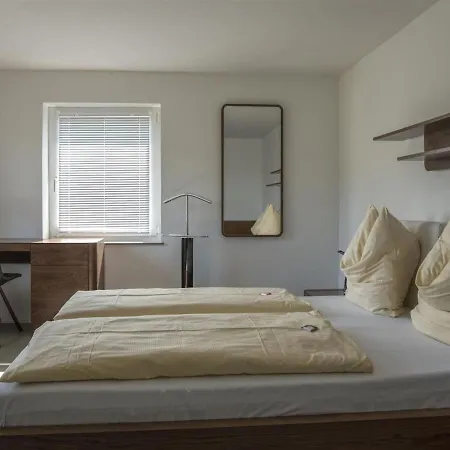 Appartement Ferienwohnung Buchenberg *