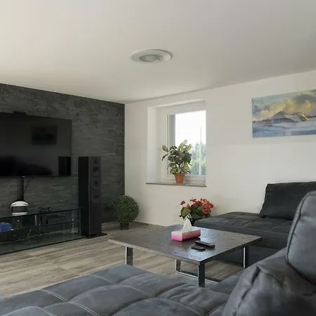 Ferienwohnung Buchenberg דירה *